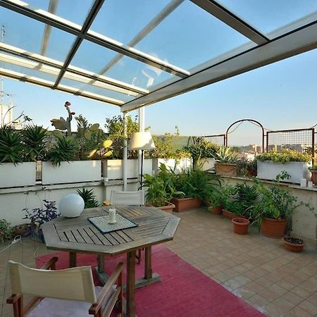 Super Sunny Penthouse With Terrace Apartamento Roma Exterior foto