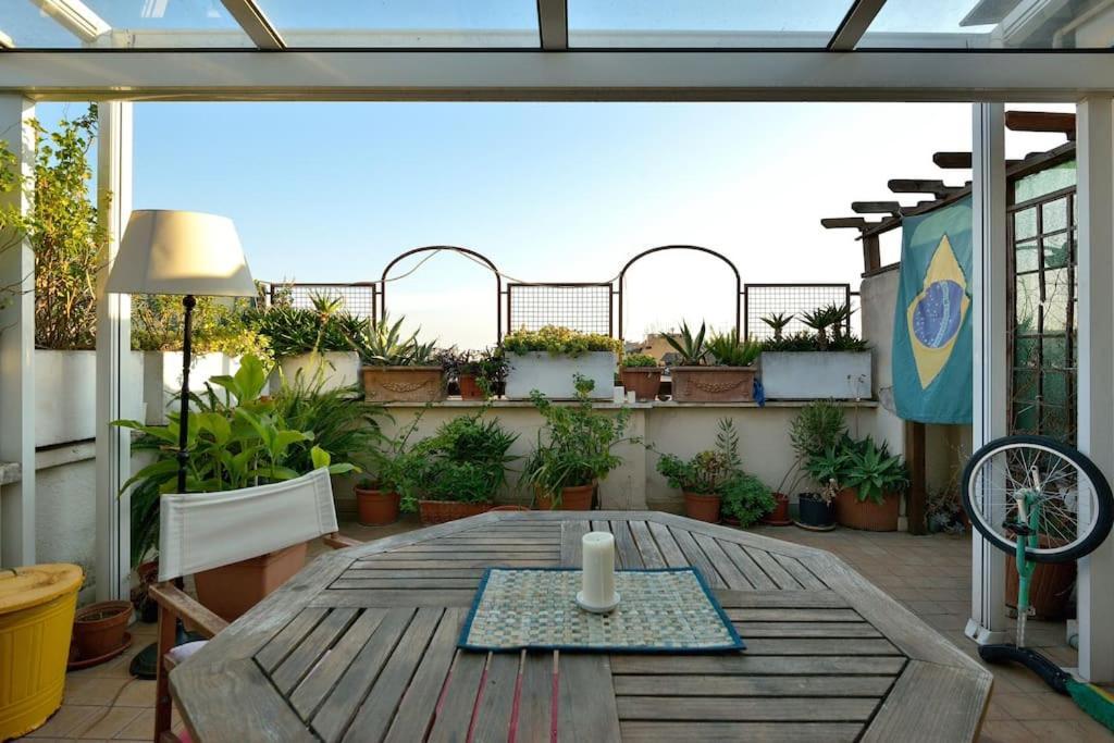 Super Sunny Penthouse With Terrace Apartamento Roma Exterior foto